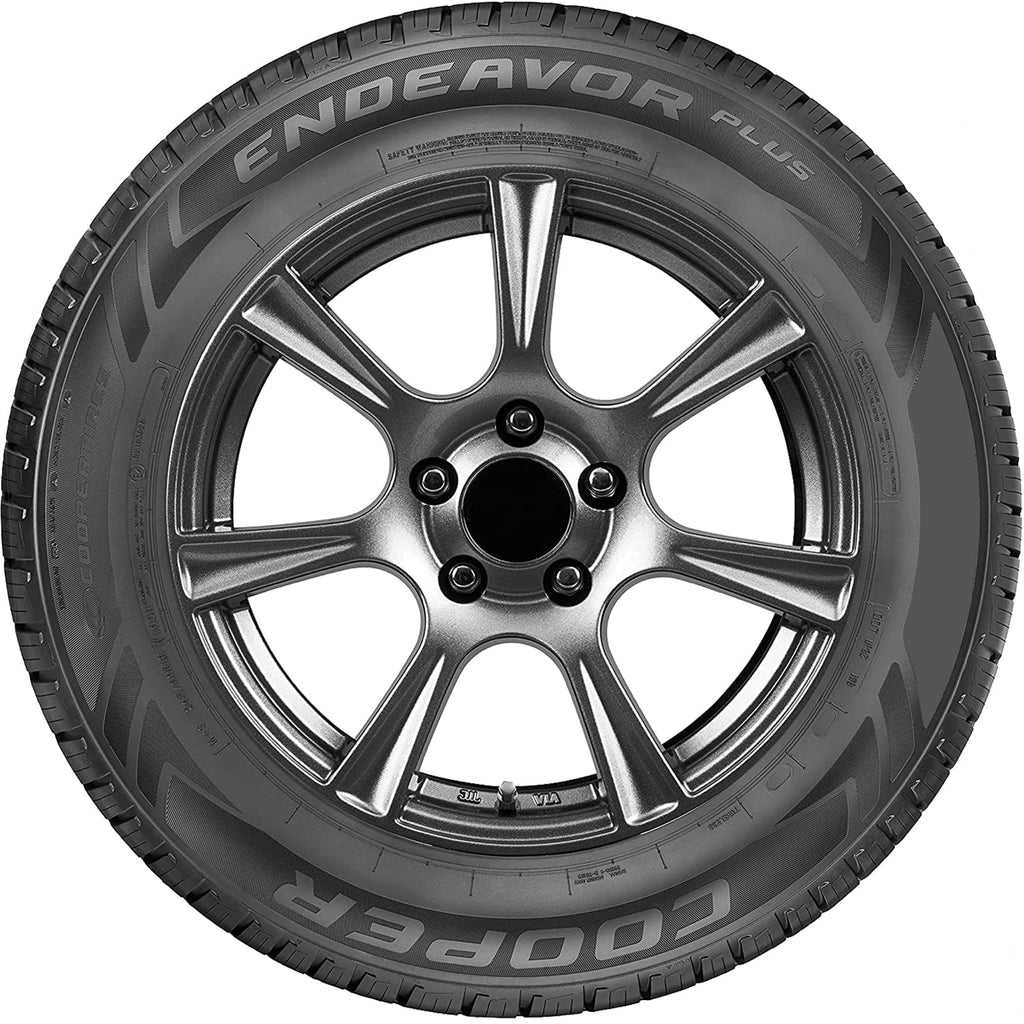Set of 4 225/60R18 100H All Season Tires Y5261