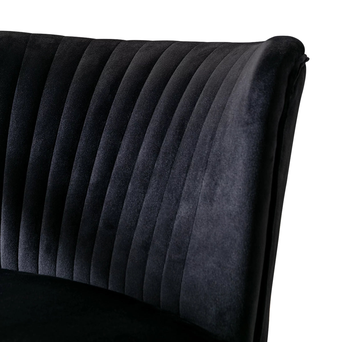 Black Tufted Velvet Accent Chair W1055