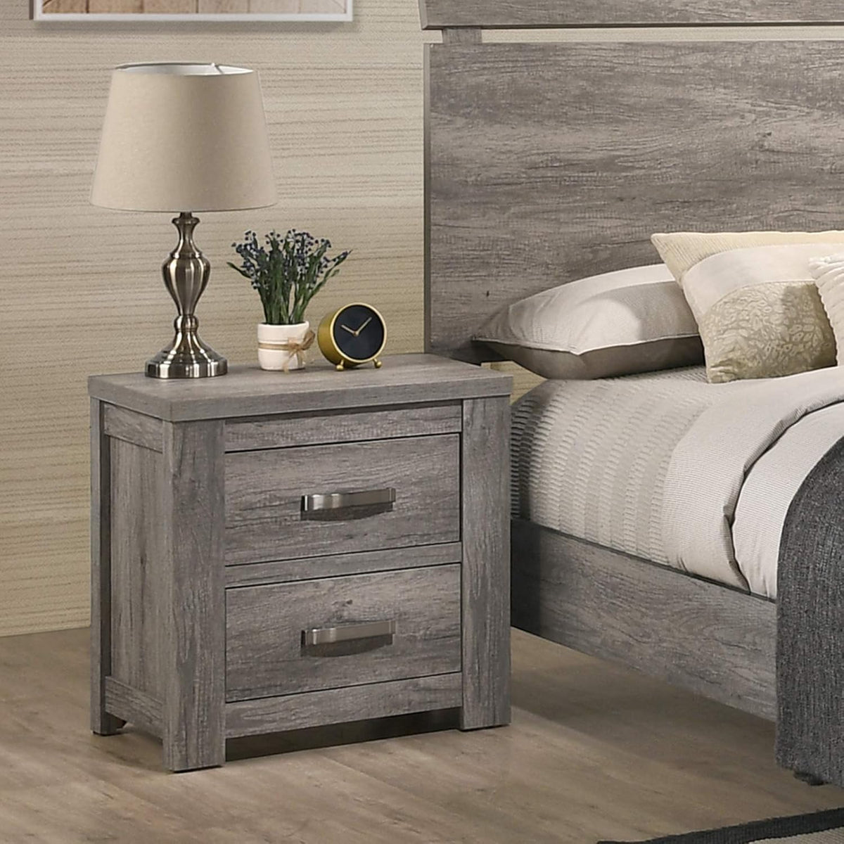 Weathered Gray Wood Queen Panel Bed, Dresser, Mirror, Nightstand, Chest M2510