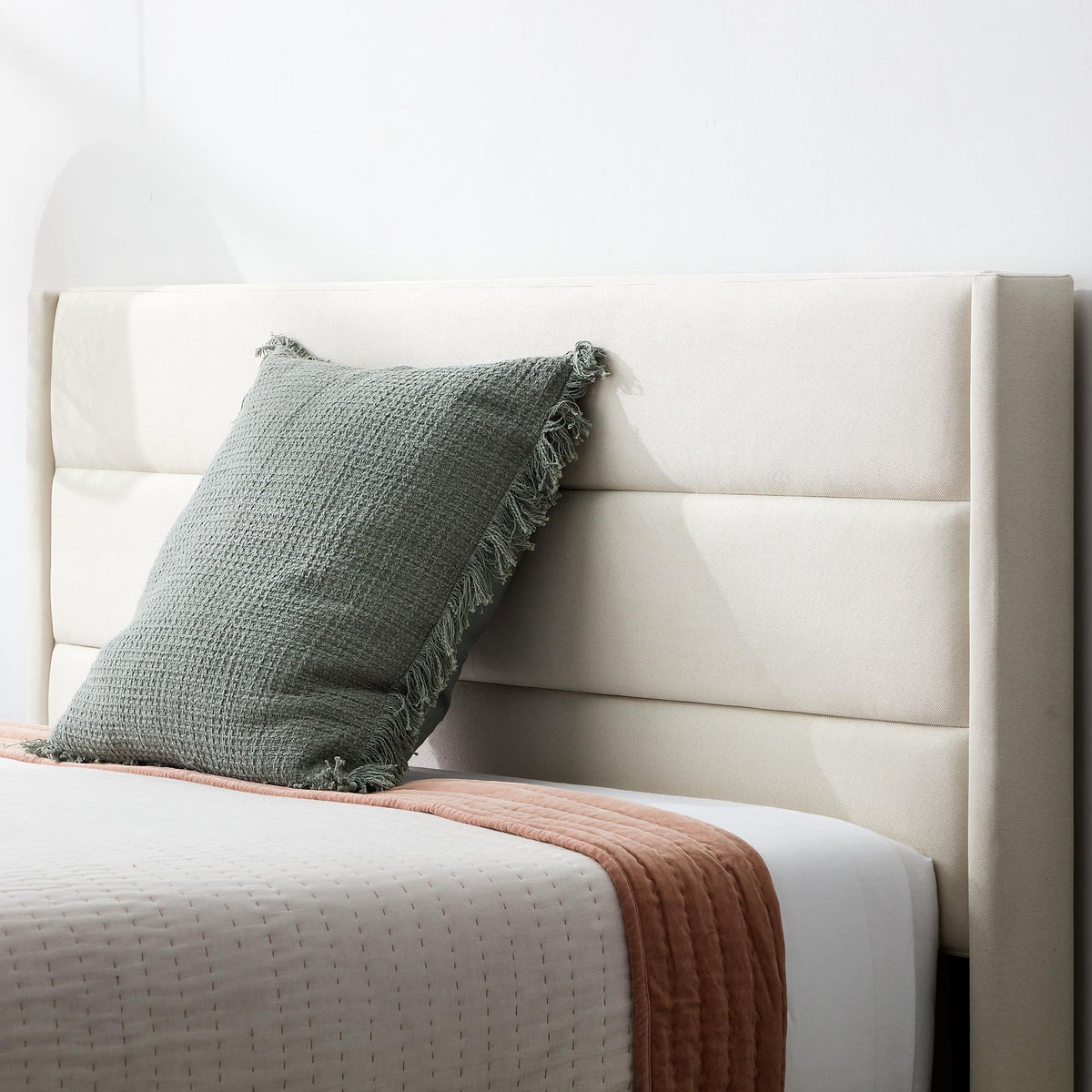 Upholstered Channeled Platform Bed, Full, Cream E498708