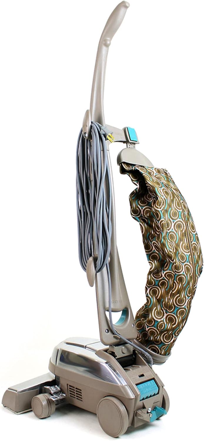 Upright Vacuum Cleaner M958