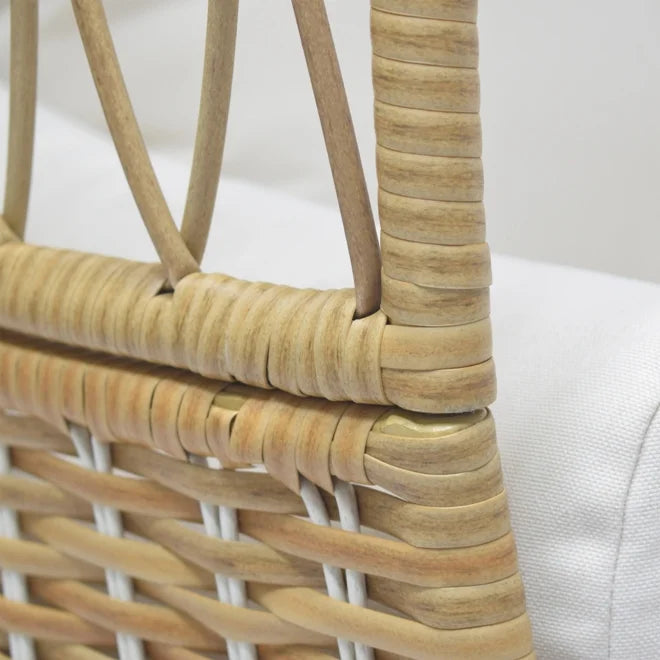 White Wicker Egg Chair G51471