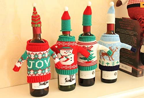 4 Pack Christmas Wine Bottle Covers and Hats Kit N71341
