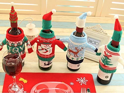 4 Pack Christmas Wine Bottle Covers and Hats Kit N71341