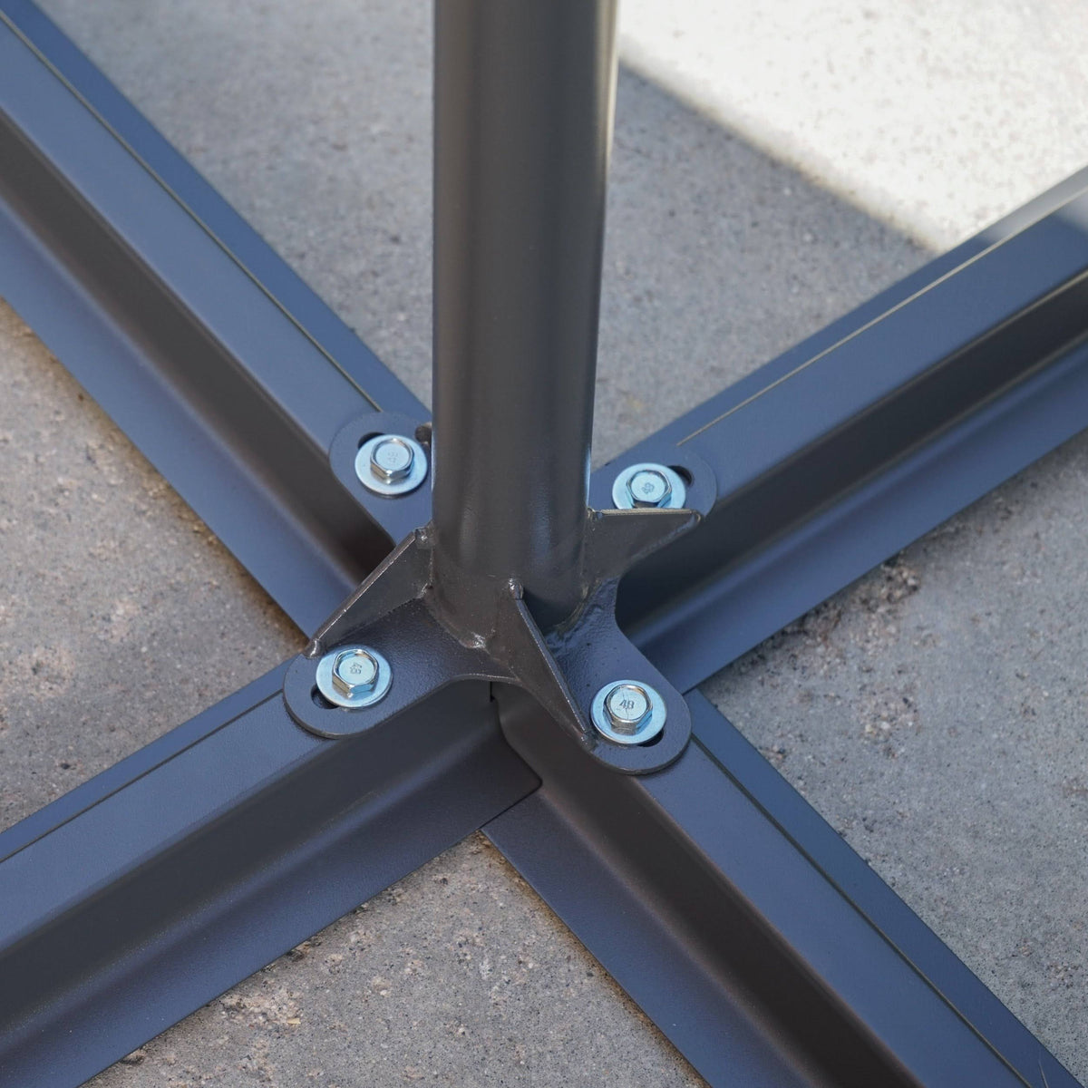 9.5-Foot Steel Canopy Umbrella with Base B5368