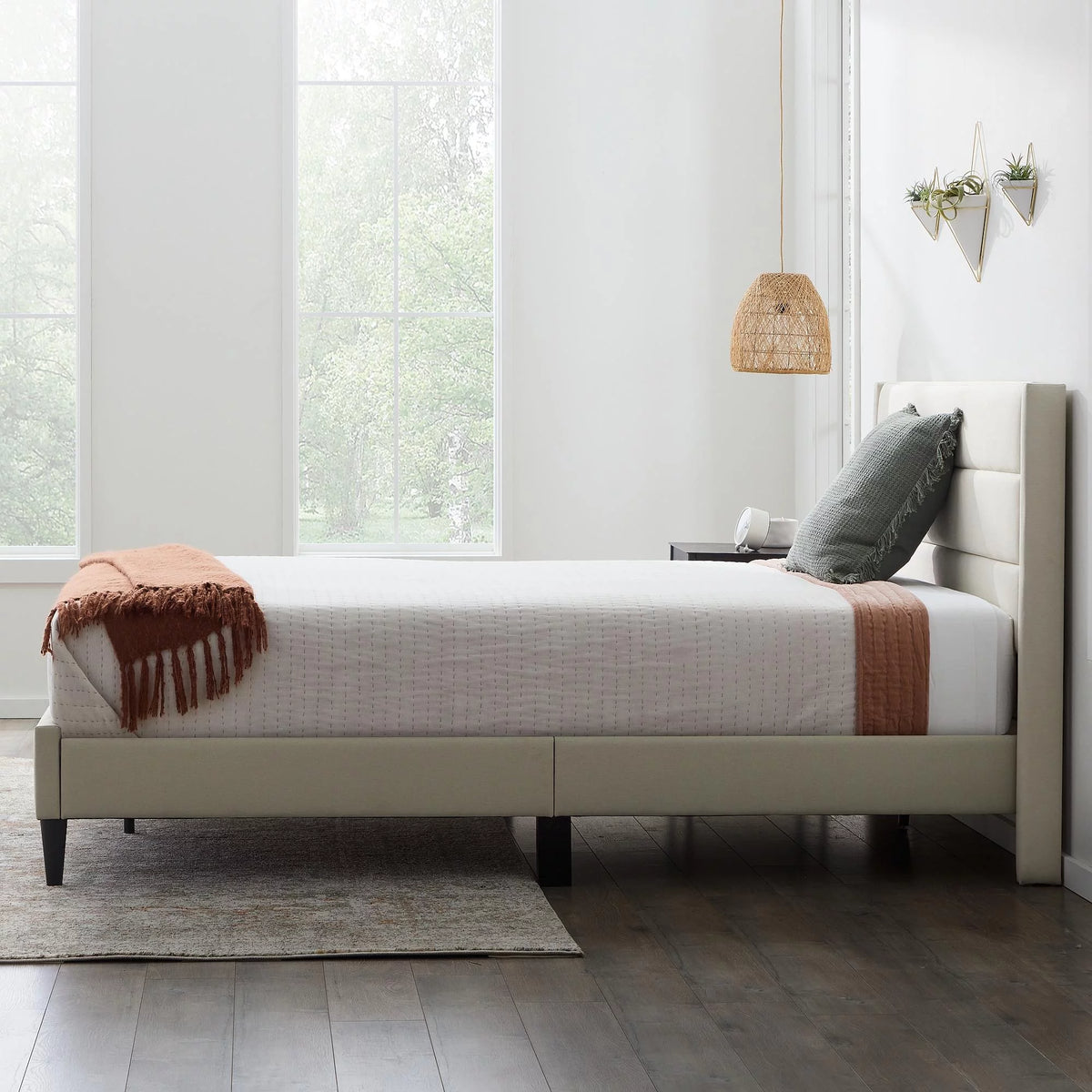 Upholstered Channeled Platform Bed, Full, Cream E498708