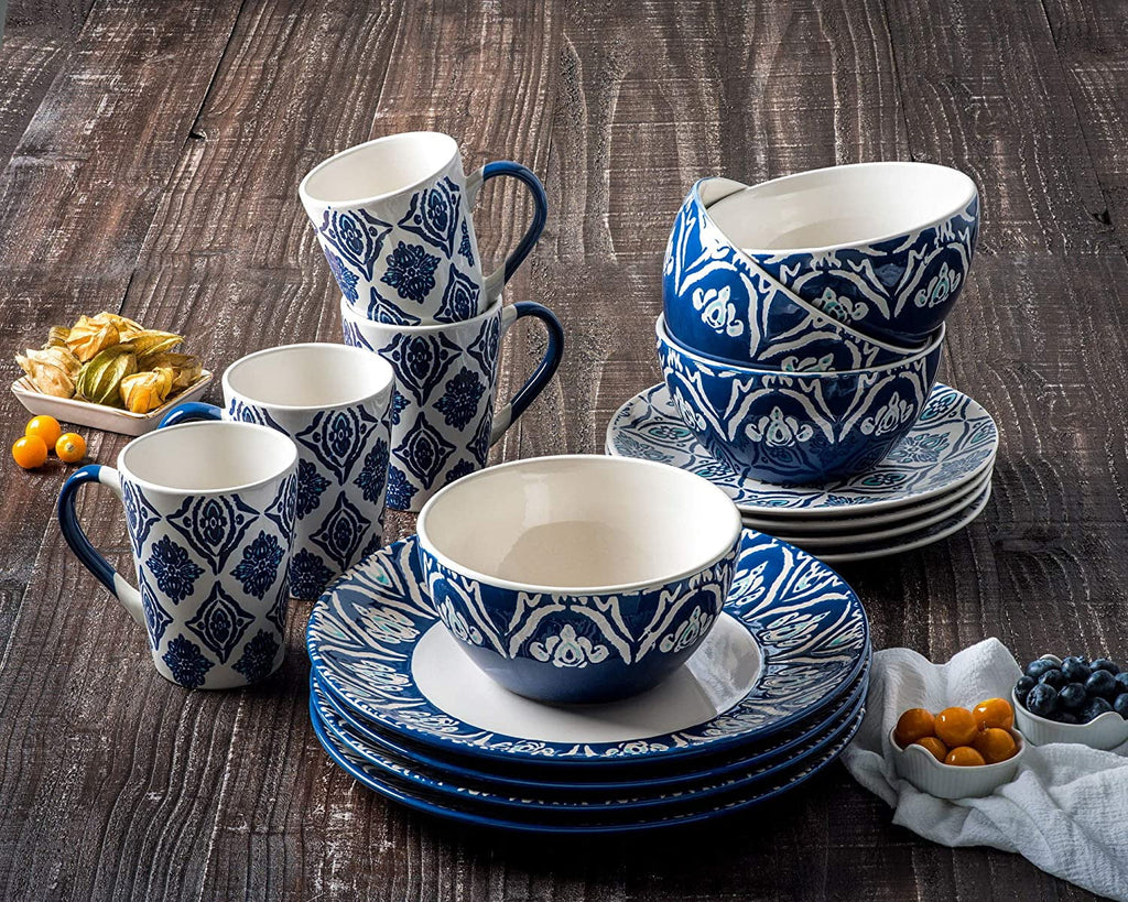 Blue and White 16-Piece Stoneware Dinnerware Set K79909