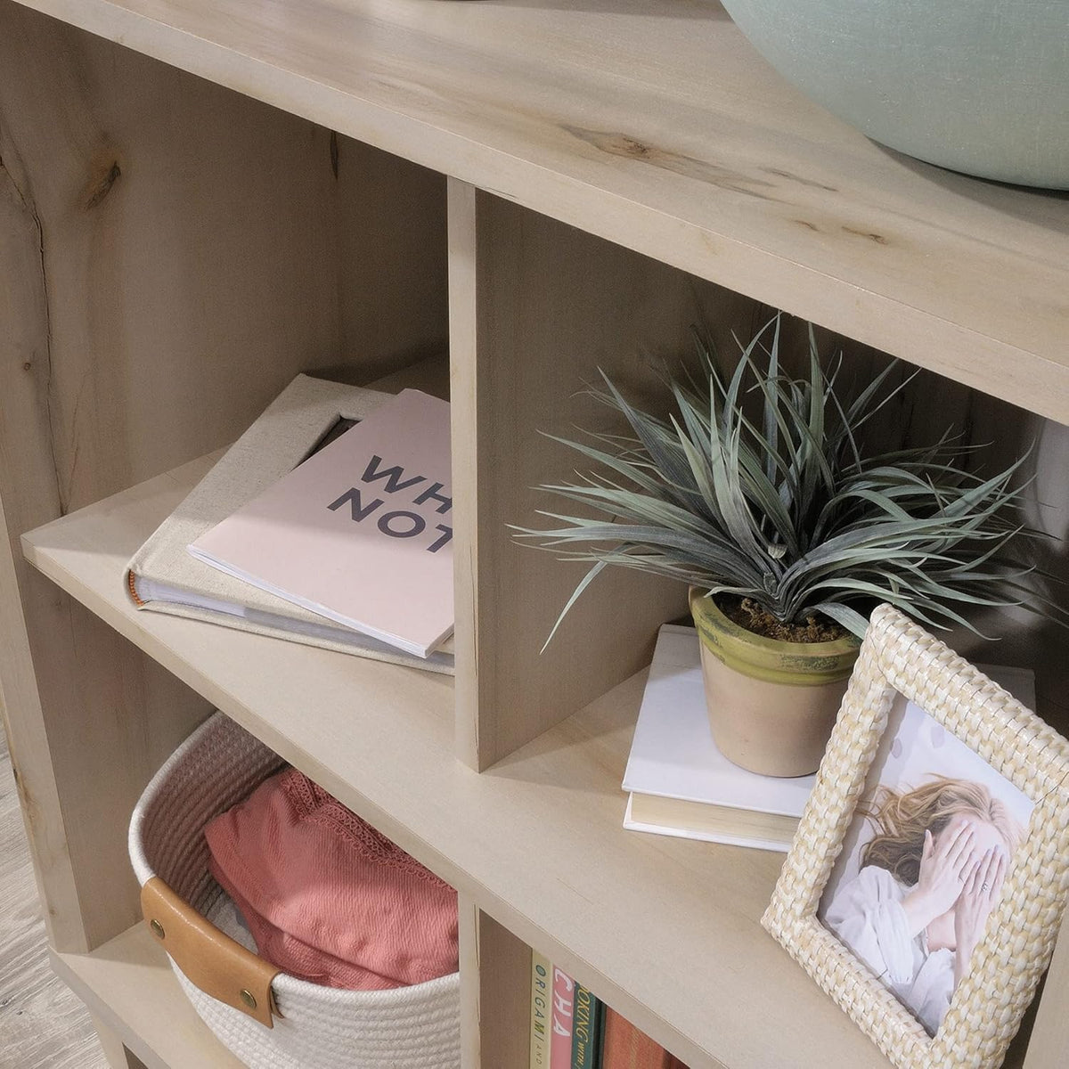 Pacific Maple Bookcase E5300