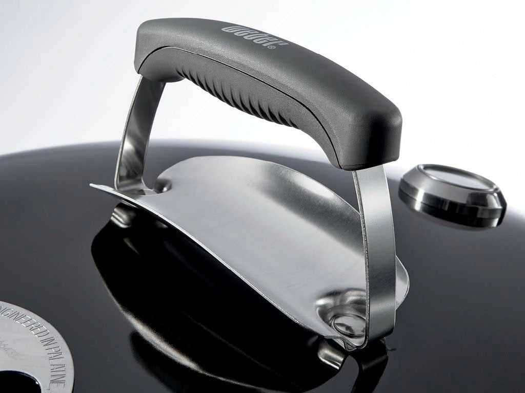 22-Inch Black Charcoal Grill V205146