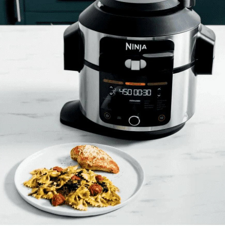 6-Qt 10-in-1 Rapid Cooker & Air Fryer P173177
