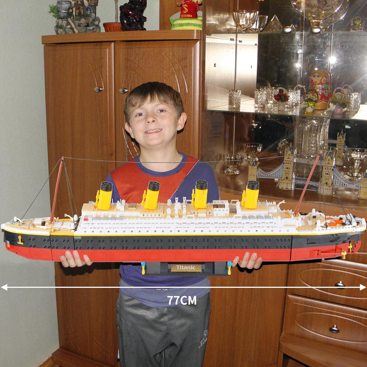 2401 PCS Titanic Cruise Ship Building Block Set D30729