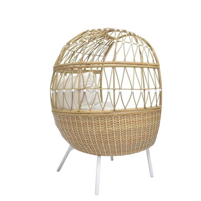 White Wicker Egg Chair G51471