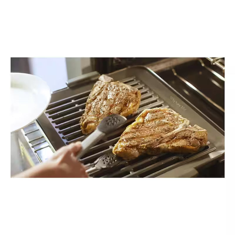 Single Electric Smart Wall Oven in Stainless Steel Z932