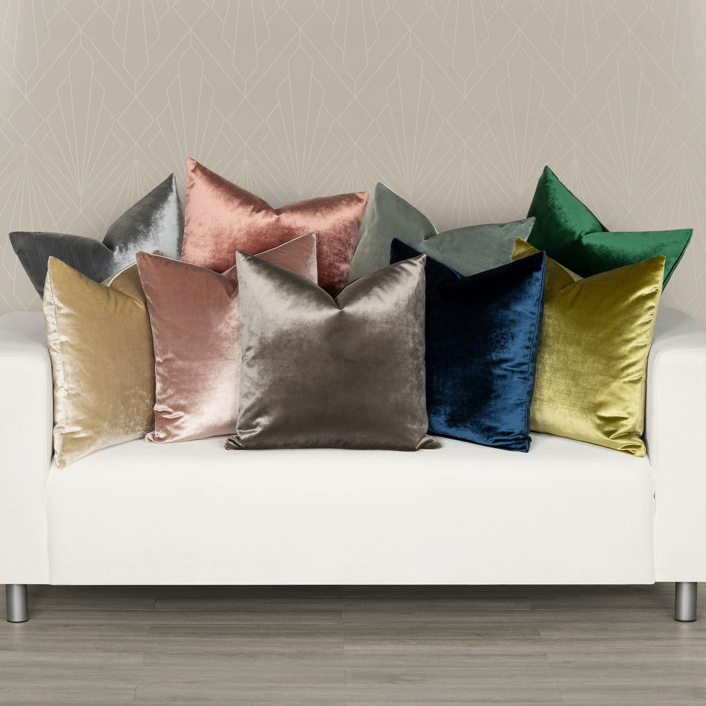 Washable Velvet Throw Pillow 22" x 22" S786