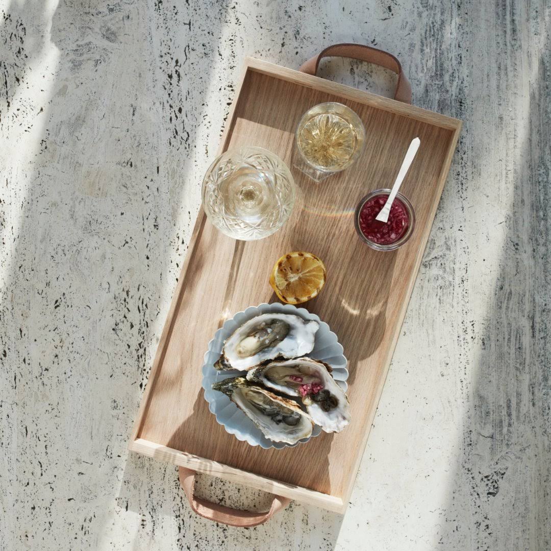 Black Tray T648366