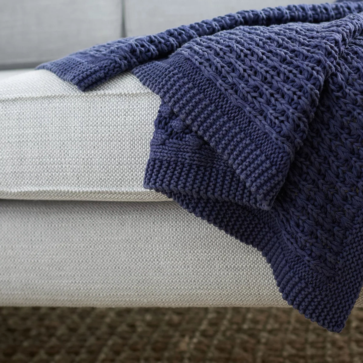 Solid Braided Throw 50" x 60" S9914